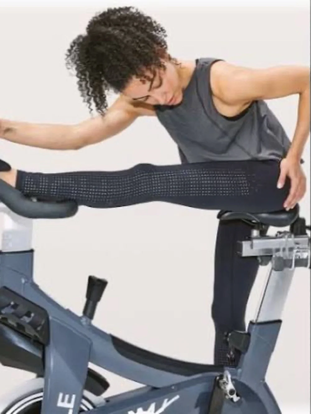 Lululemon x SoulCycle Ride and Reflect Tight 28” Black BLK Size 4 NWT